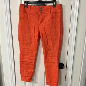 Vibrant Orange d jeans capris